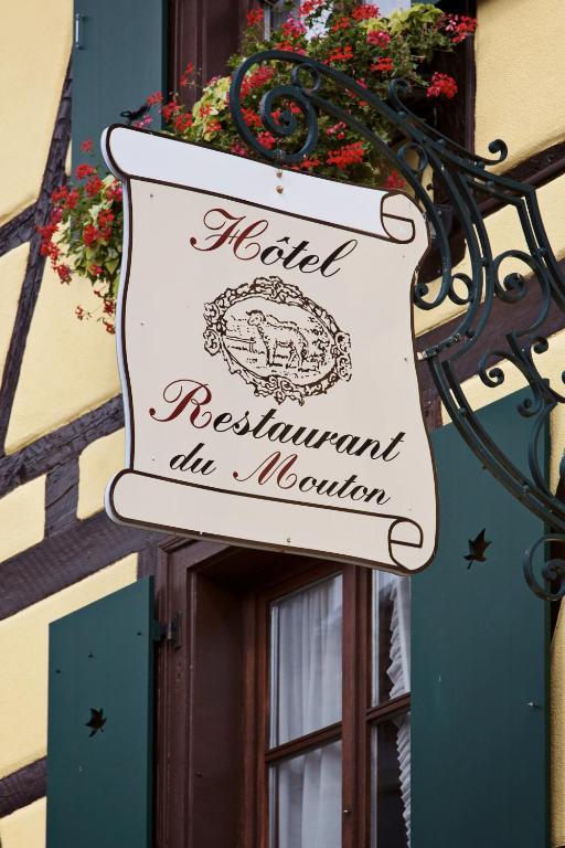 Logis Hotel-Restaurant Du Mouton Ribeauville  Ngoại thất bức ảnh